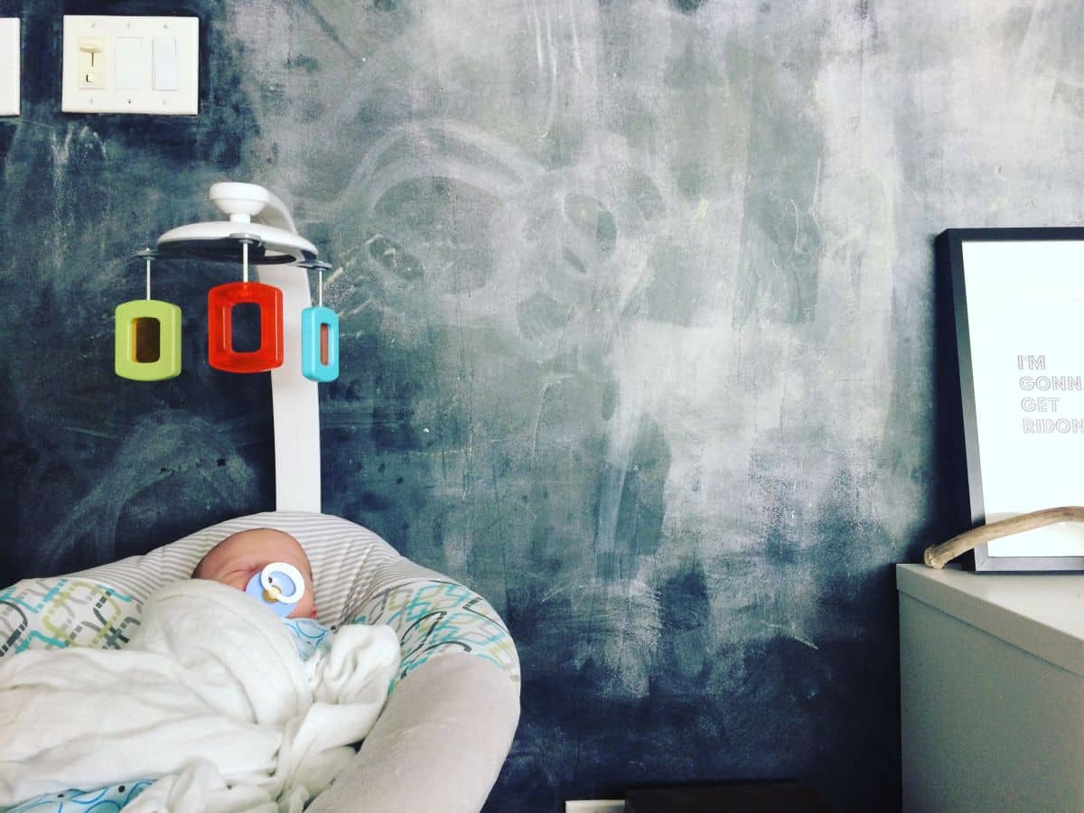 Huśtawka dla niemowląt elektryczna – idealne rozwiązanie do zabawy i odpoczynku